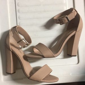 Ankle high heel sandals